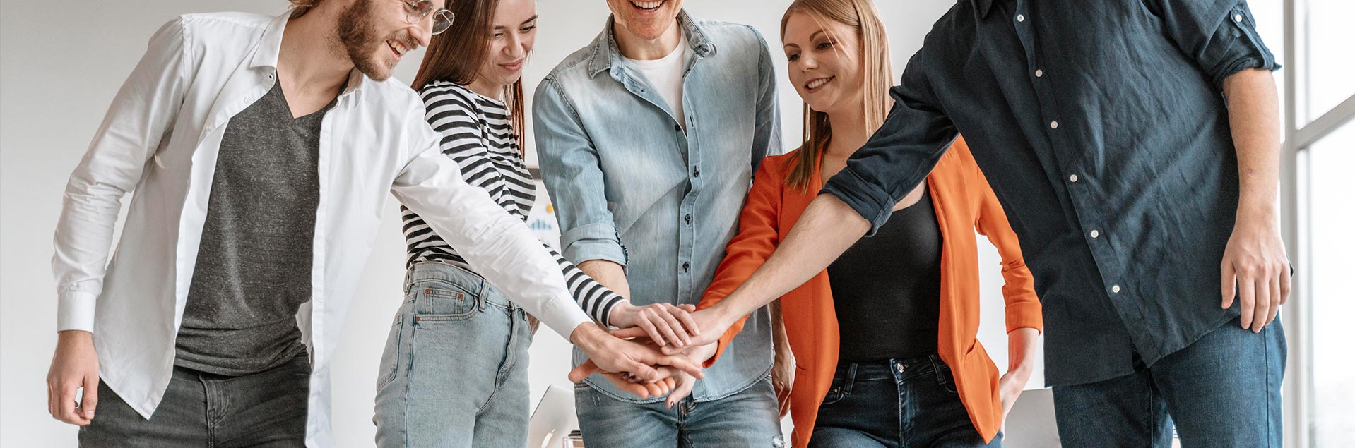 吴艳妮新造,型引发热议,浙江在线直,2026彩票平台大全,彩票平台推荐