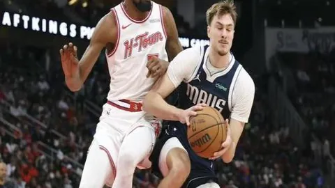 乌尔比希回忆欧冠替补首战：精心备战，备受瞩目